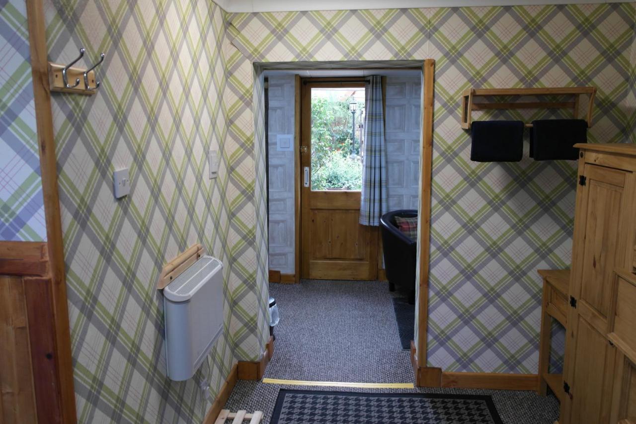 The Steading Highland Glen Lodge Drumnadrochit Εξωτερικό φωτογραφία