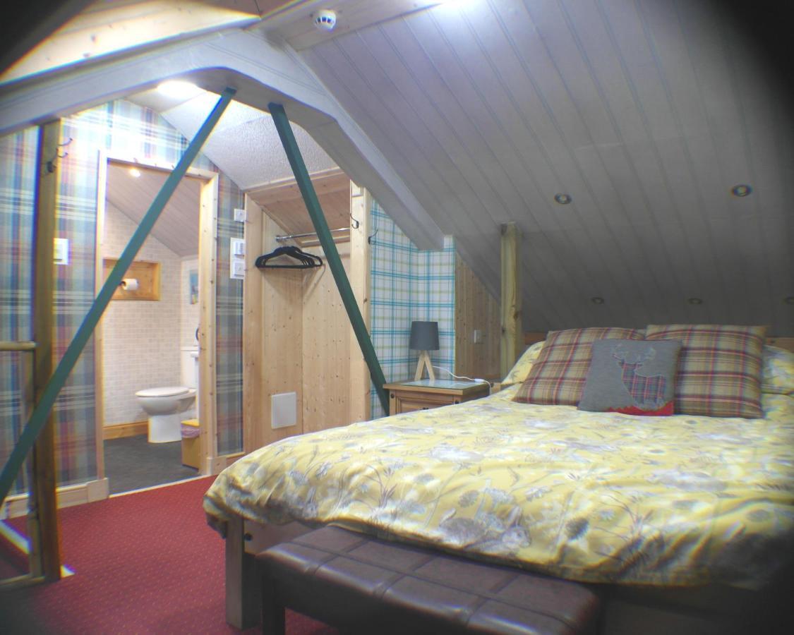 The Steading Highland Glen Lodge Drumnadrochit Εξωτερικό φωτογραφία